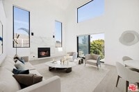 Building Photo - 2225 4th St