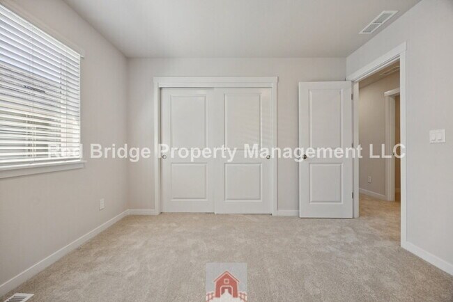 Building Photo - 16626 SW Noosa Ct