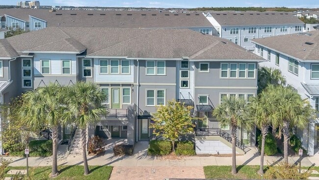 Building Photo - 8443 Karrer Ter