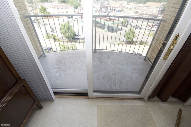 Building Photo - 2 br, 2 bath Condo - Tuscany Terrace