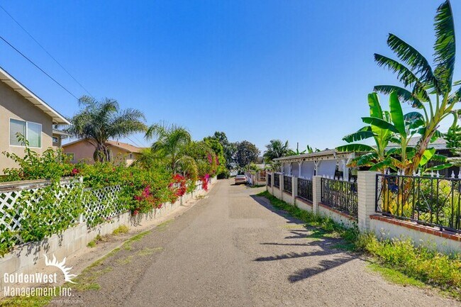 Building Photo - Updated 3Bdm 2Ba Home with Large Backyard in National City!