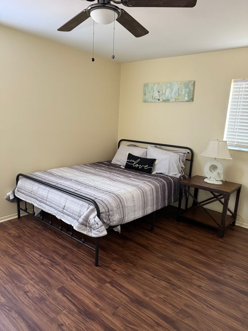 Building Photo - 8513 Dominican Ct