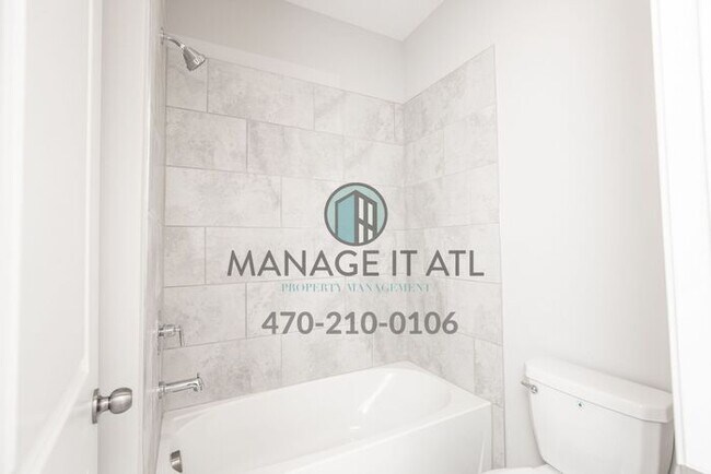 Building Photo - 4 Bedroom House in Hoschton in Mill Creek ...