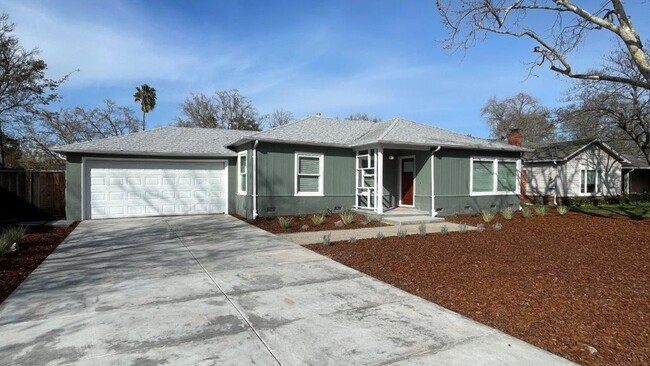 Building Photo - Walnut Creek Gorgeous 3-bedroom 2 bath hom...