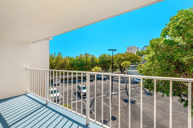 Building Photo - 7705 SW 86th St