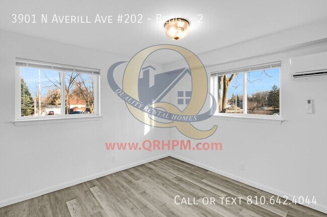 Building Photo - 3901 N Averill Ave