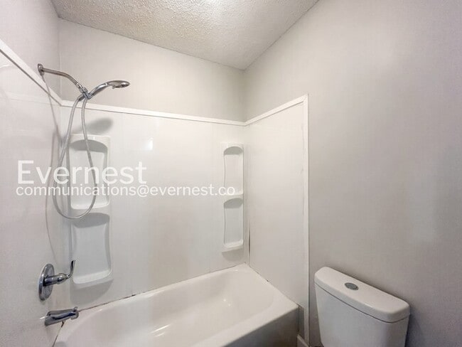 Building Photo - 4176 Chesapeake Way