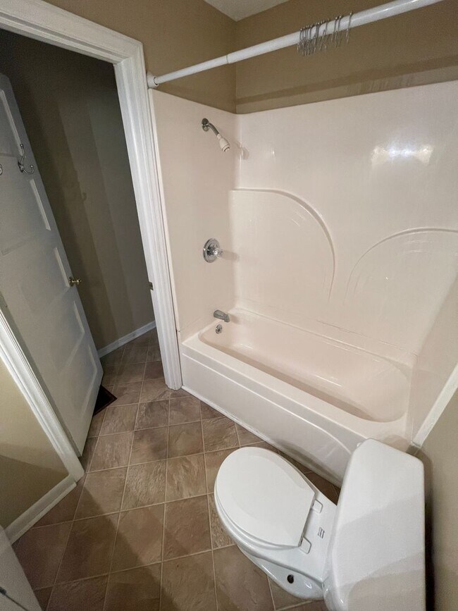 Building Photo - 296 Middle Fork Rd