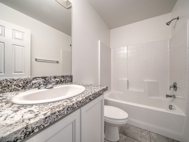 Building Photo - 462 Ylang Pl
