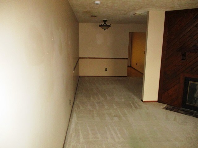 Building Photo - 1505 Northbrook Dr