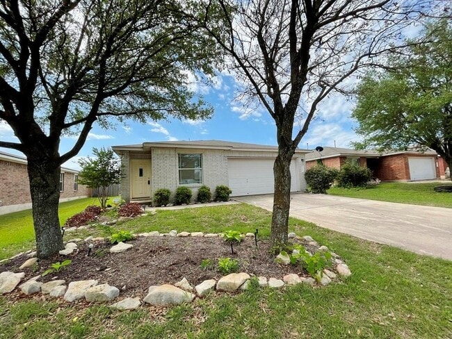 Primary Photo - 600 Golden Gate Dr
