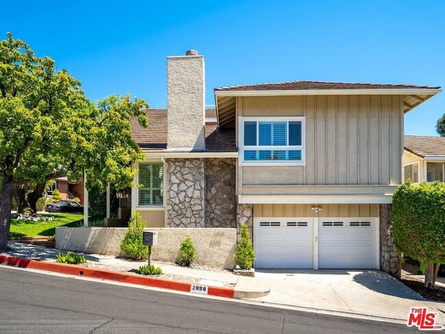 Primary Photo - 2898 Woodwardia Dr