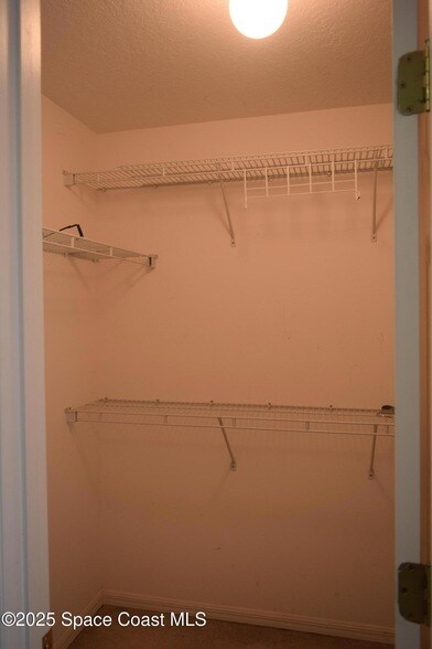 Building Photo - 501 Tortuga Way