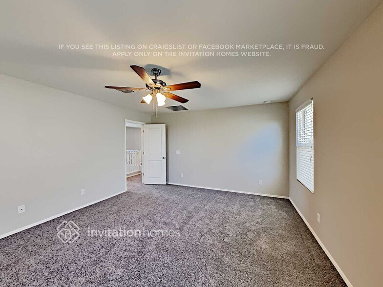 Building Photo - 16648 W Sierra St