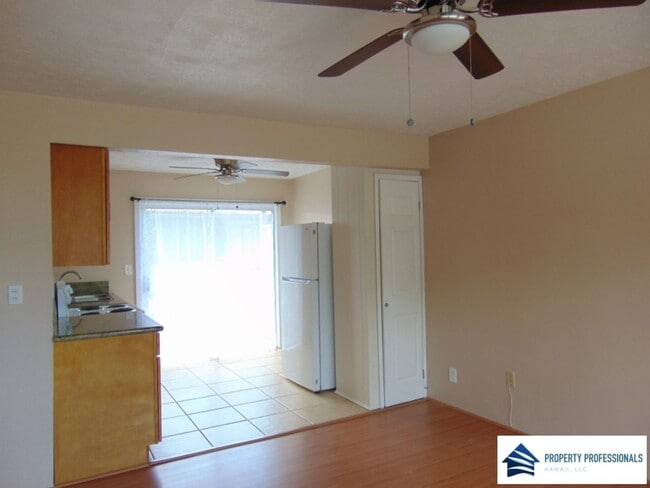 Building Photo - Kapiolani Villa Condo