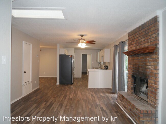 Building Photo - 3 br, 2 bath House - 8915 Gary Street