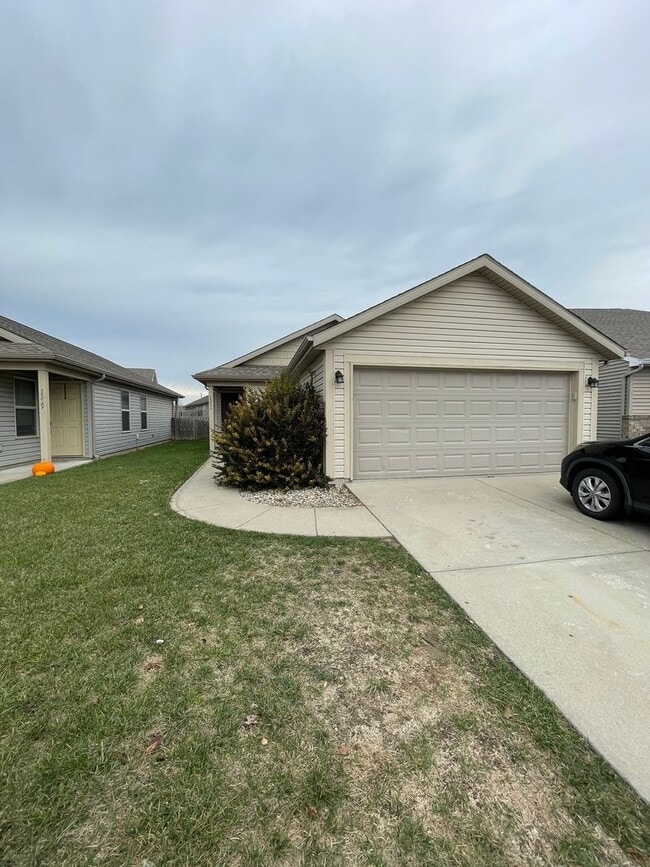 Primary Photo - Single family home, with fenced in backyard!