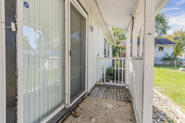 Back Yard - 1409 N Goodwin Ave
