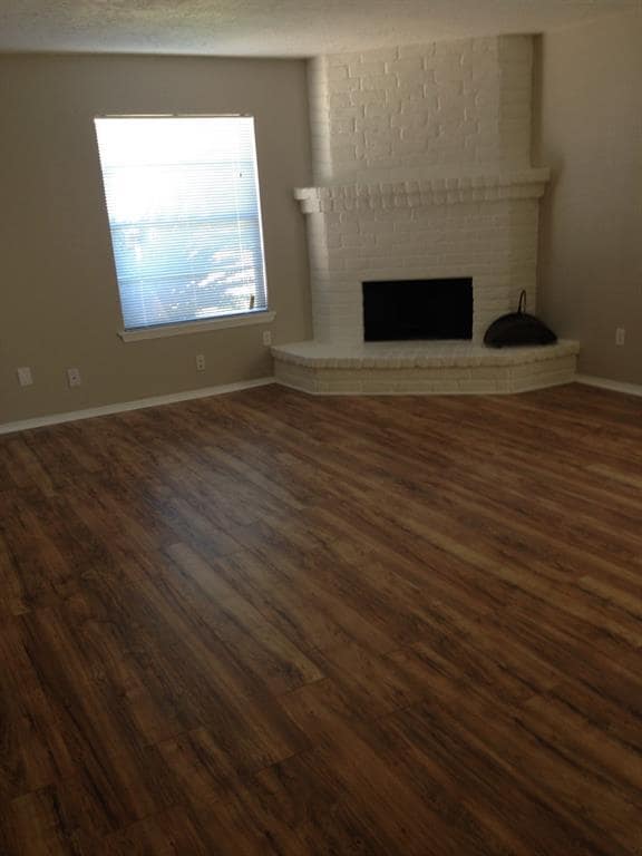Building Photo - 927 Three Forks Dr