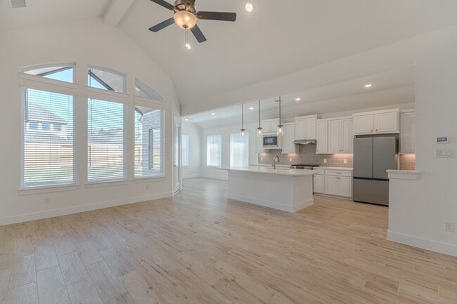 Building Photo - 9721 Roaring River Fls Ln