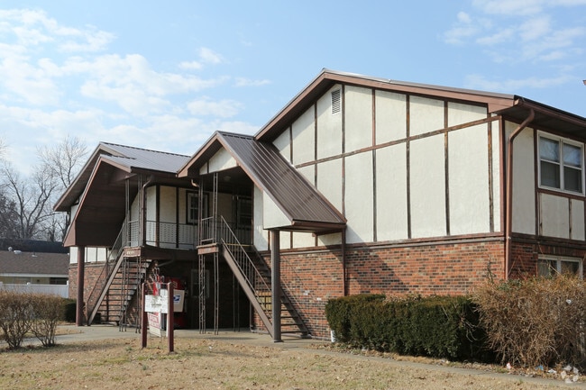 Primary Photo - Mary Street Apartments