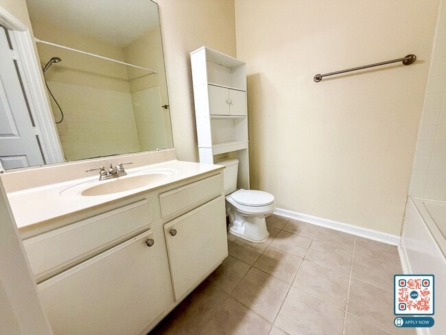 Building Photo - HOLIDAY CHEER - 50% Off 1st Month's Rent