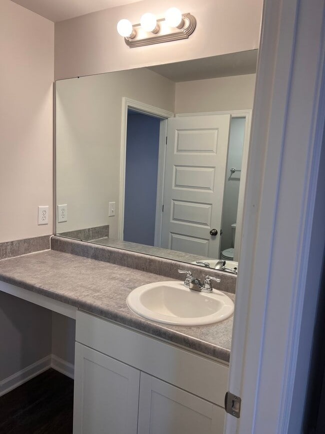 Building Photo - Coming Soon! Pre-Lease This Stunning 3-Bed, 2.5-Bath Home in Cullman