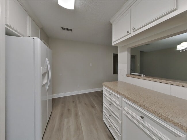 Building Photo - 9607 Cleveland Bay Ct