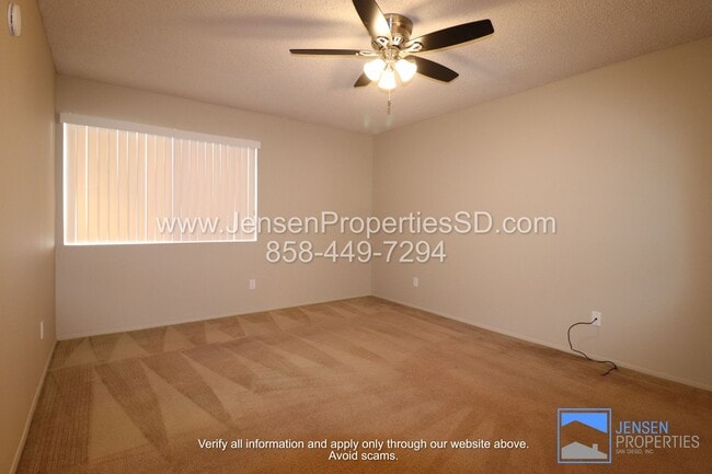 Building Photo - CHARMING 2BR/2BA CONDO W/ GARAGE