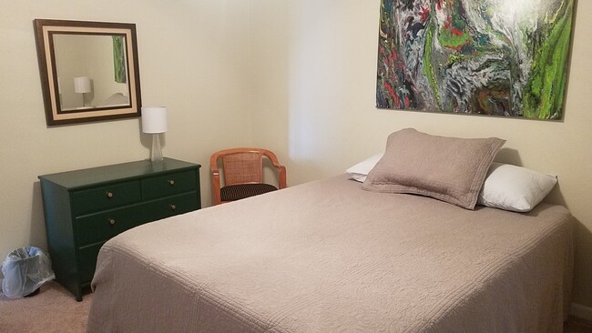 2nd Bdrm with Queen Bed - 4901 Bryce Ave