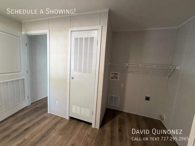 Building Photo - 107 Dayflower Cir