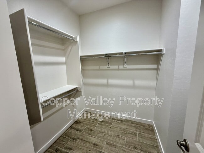 Building Photo - 20288 W Wolf St