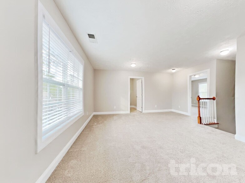 Building Photo - 37 Annapolis Rd