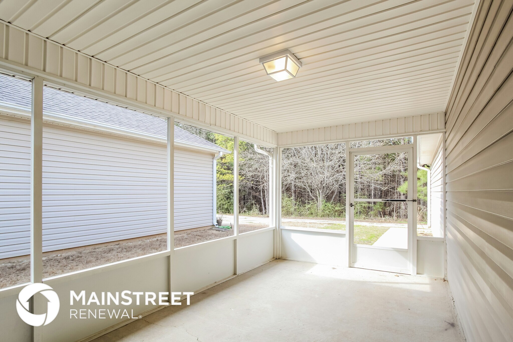 Building Photo - 269 Village Dr