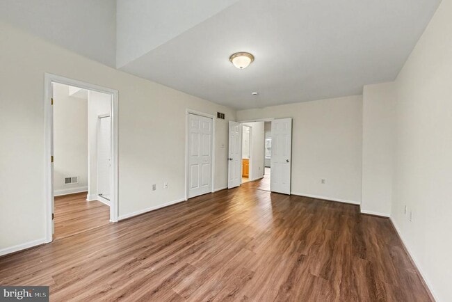 Building Photo - 1802 Harrison Ct