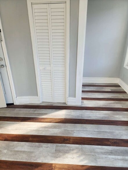 Building Photo - 30 Schuyler Ter