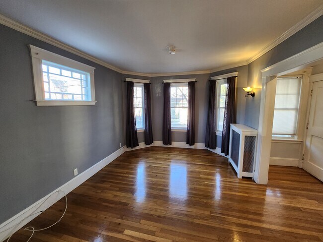 Building Photo - 76 Dudley St