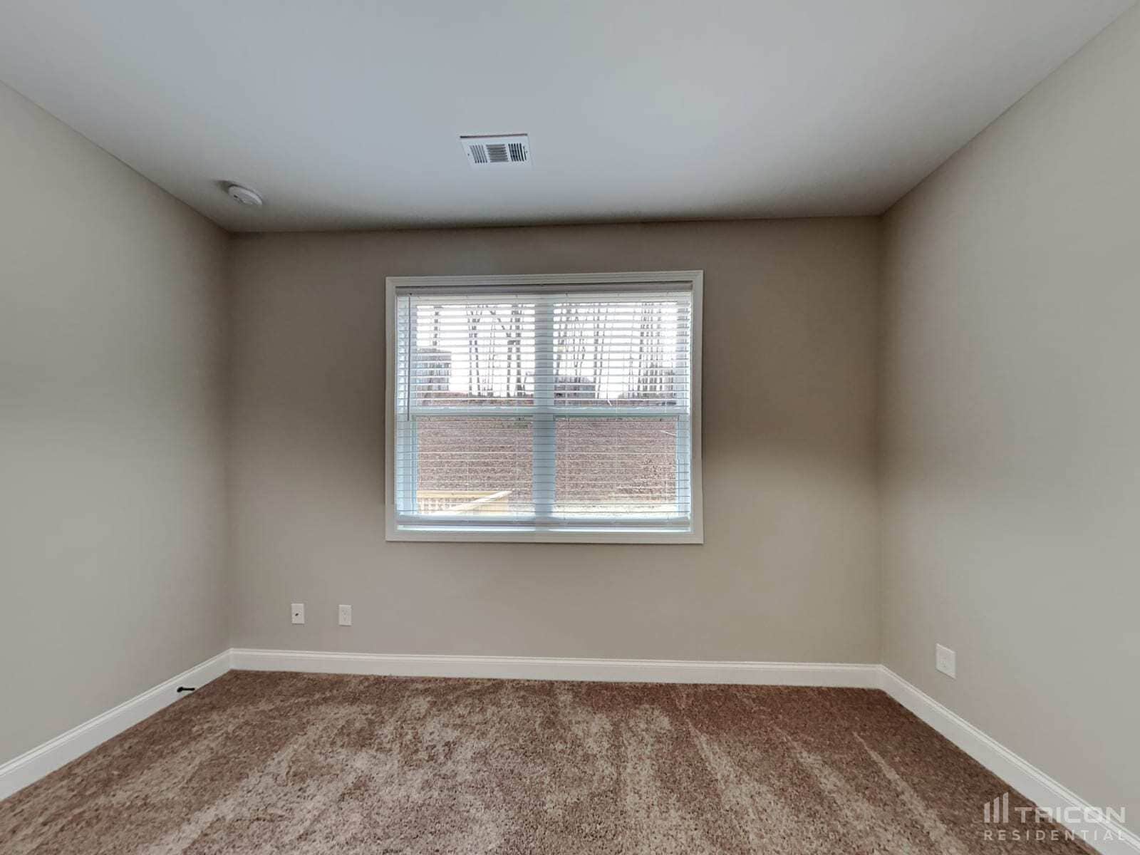 Building Photo - 317 Arbor Cir