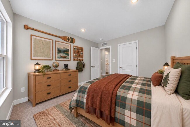 Building Photo - 1863 Bergerac Ct
