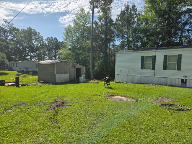 Building Photo - 1498 Robinson Rd