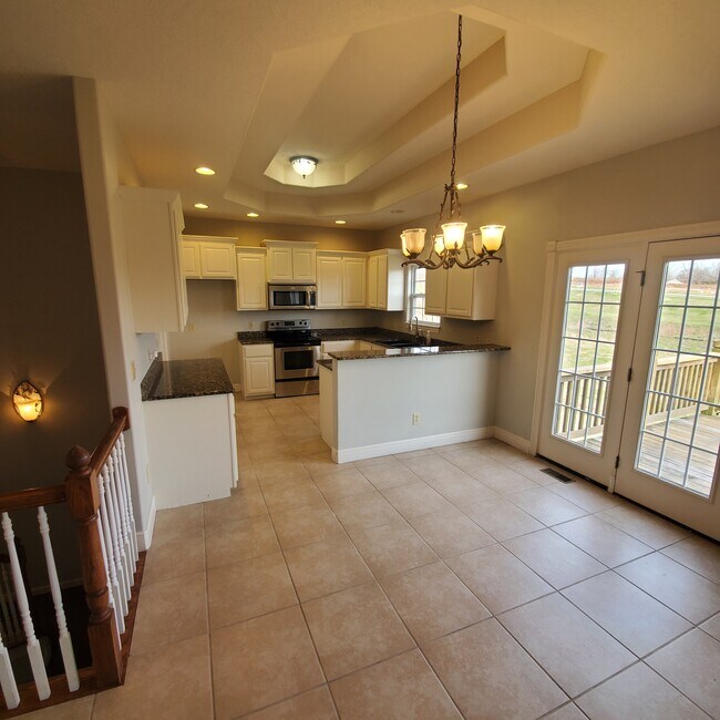 Building Photo - 2130 N Williamsburg Ln