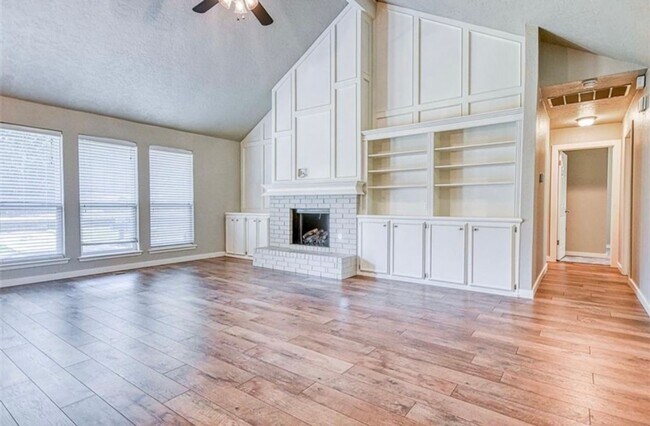 Building Photo - 3-Bedroom Home with Spacious Yard in Norman