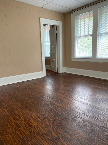 Living Room with door to Office - 222 W End Blvd