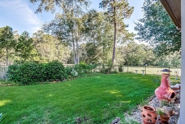 Building Photo - 18318 Hampton Hills Dr