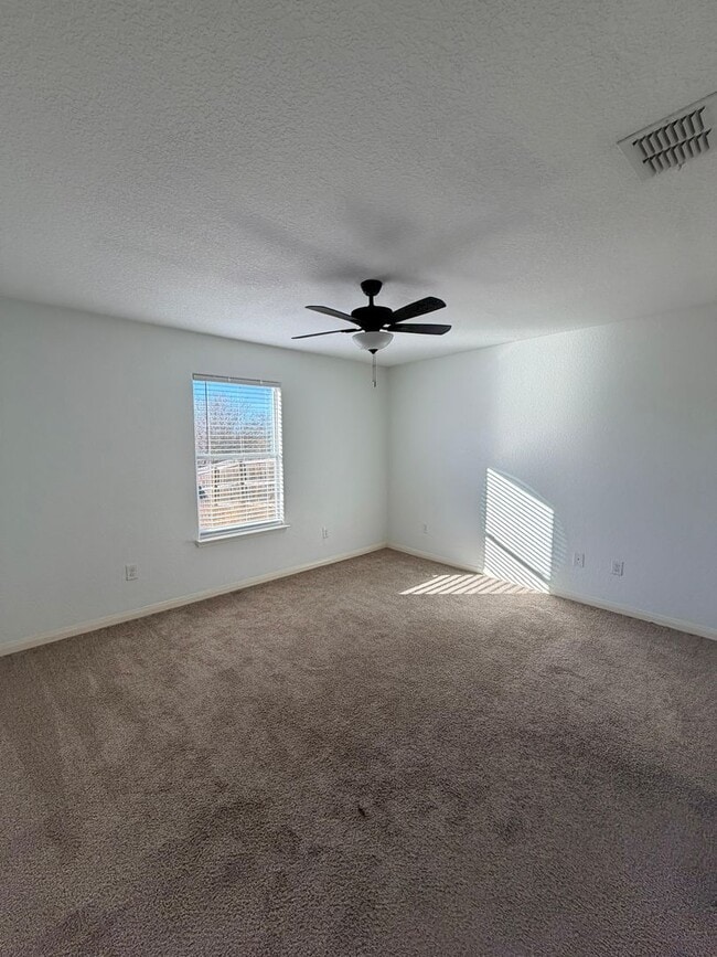 Building Photo - 5651 Forest Canyon