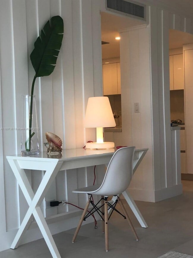 Building Photo - 2451 Brickell Ave