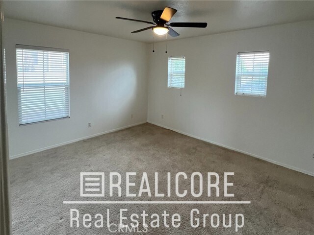 Building Photo - 15806 Rock Point Ln