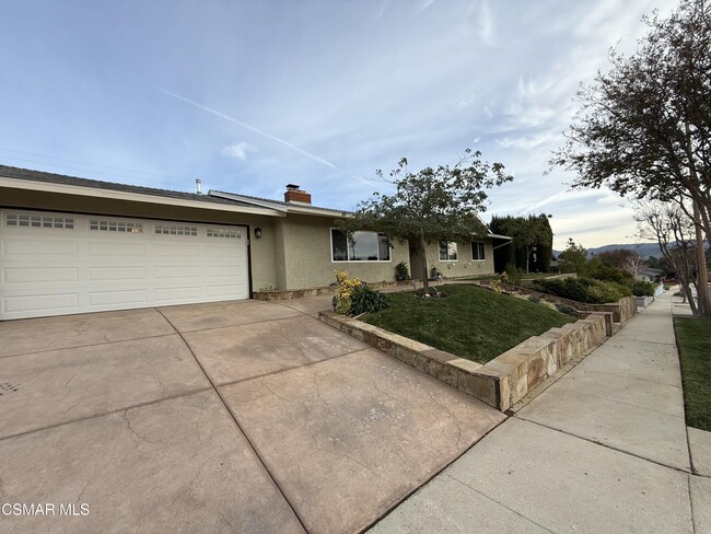 Building Photo - 3446 Travis Ave