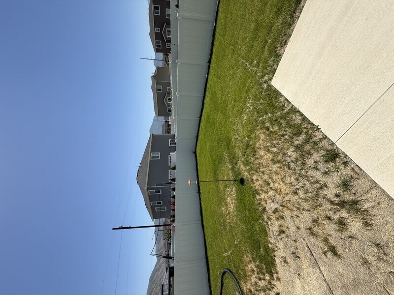 Building Photo - 1431 W 500 N