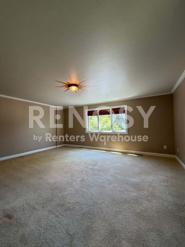 Building Photo - Available August 3rd 3 Bedroom 2.5 Bath Single Family Home in Prior Lake